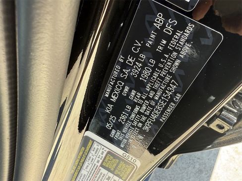 New 2025 Kia K4 EX image 33