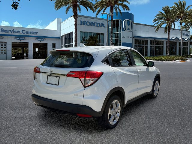 Used 2019 Honda HR-V LX image 8