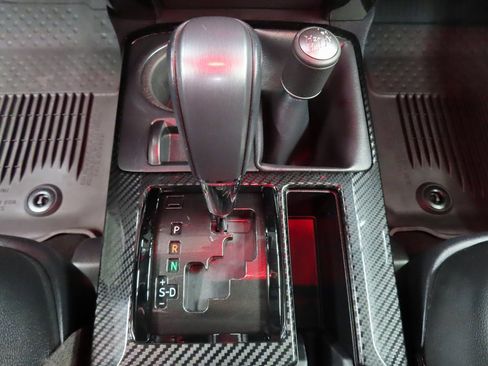 Used 2021 Toyota 4Runner Venture image 50