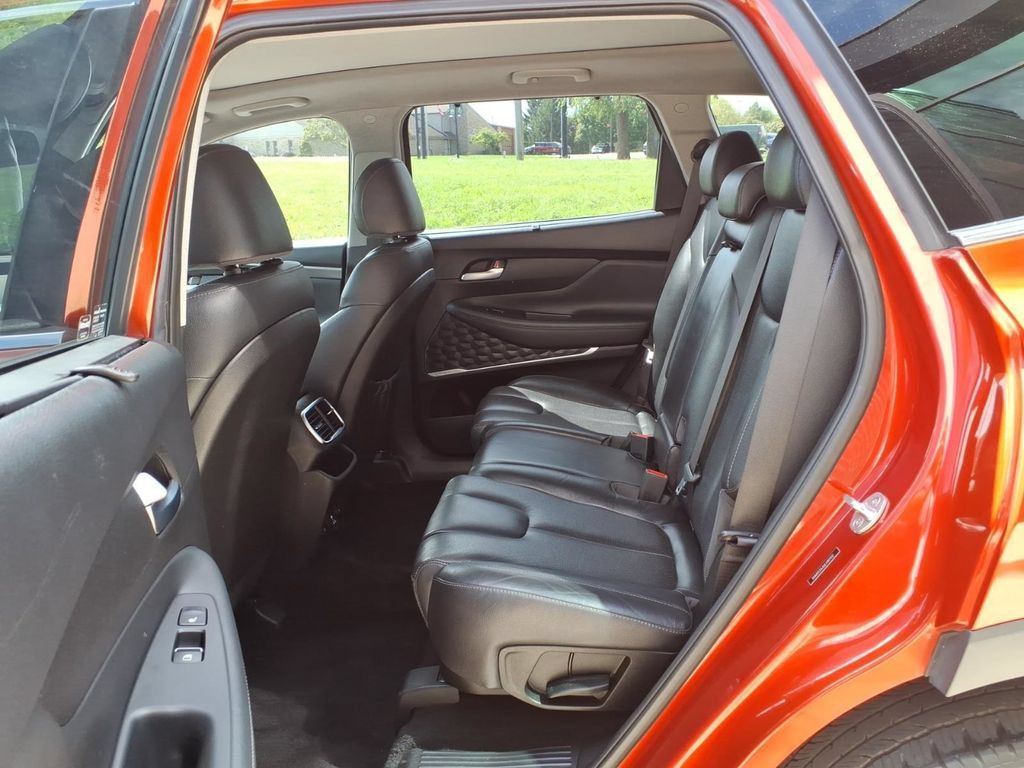 Used 2020 Hyundai Santa Fe Limited FWD image 25