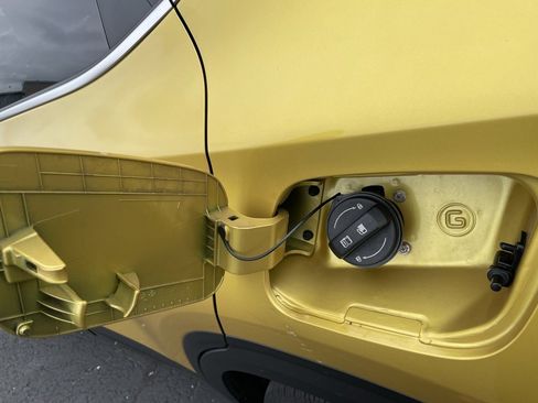 Used 2021 Kia Seltos S image 48