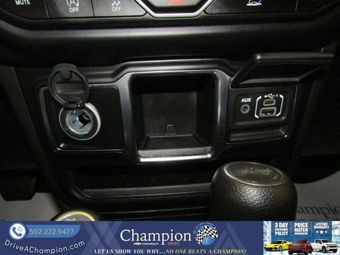 Used 2023 Jeep Wrangler Unlimited Sport AWD/4WD image 27