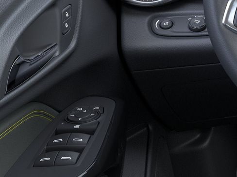 New 2026 Chevrolet Trax ACTIV w/ Sunroof Package FWD image 46