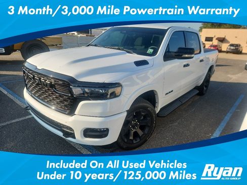 Used 2025 RAM 1500 Big Horn AWD/4WD image 1