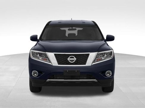 Used 2014 Nissan Pathfinder SL w/ Cargo Package FWD image 7