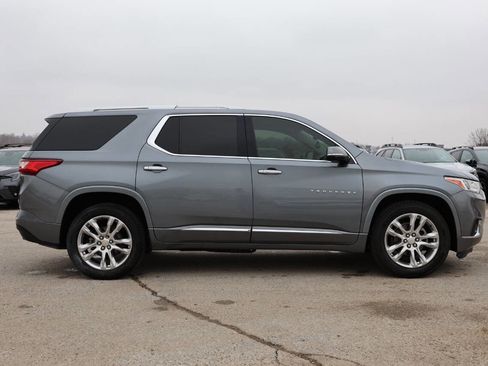 Used 2020 Chevrolet Traverse High Country FWD image 7