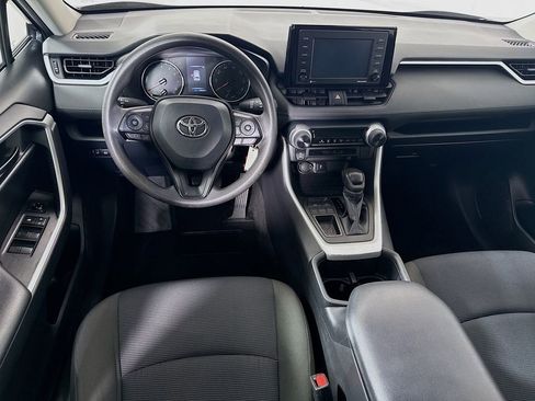 Certified 2022 Toyota RAV4 LE FWD image 22