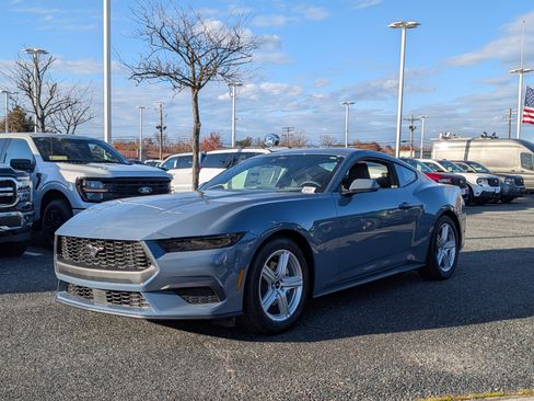 New 2026 Ford Mustang Coupe image 4