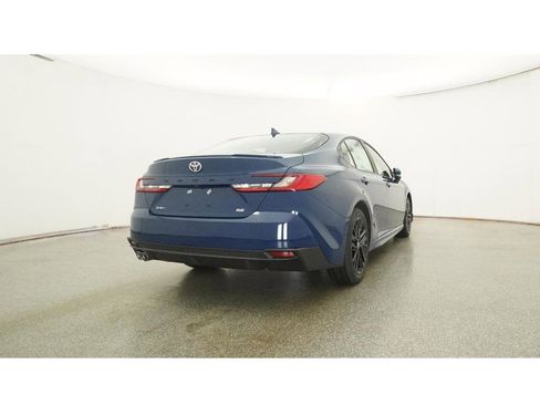 New 2026 Toyota Camry SE image 24