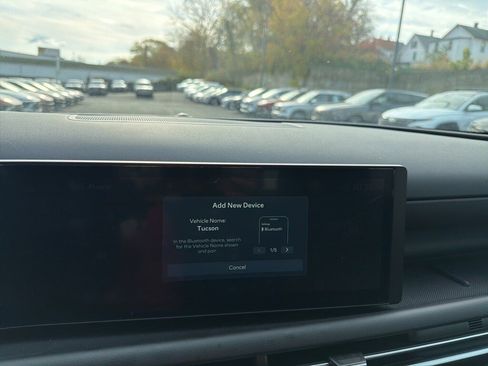 Certified 2025 Hyundai Tucson SE AWD/4WD image 23