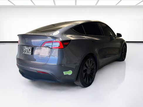 Used 2022 Tesla Model Y Performance AWD/4WD image 4
