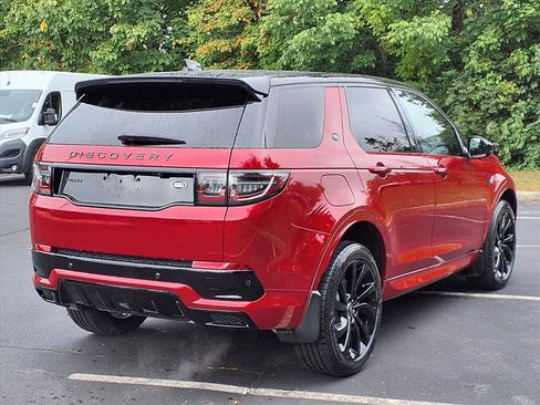 Used 2023 Land Rover Discovery Sport SE R-Dynamic image 7