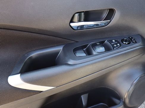 Used 2023 Nissan Kicks SV w/ Exterior Package image 37