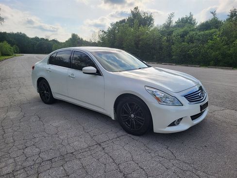 Used 2010 INFINITI G37 x Sedan w/ Premium Pkg AWD/4WD image 8