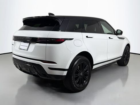 Used 2026 Land Rover Range Rover Evoque Dynamic SE AWD/4WD image 5