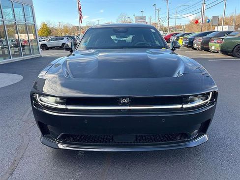 Used 2024 Dodge Charger Scat Pack w/ Plus Group image 2