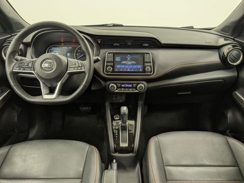 Used 2020 Nissan Kicks SR w/ SR Premium Package image 14