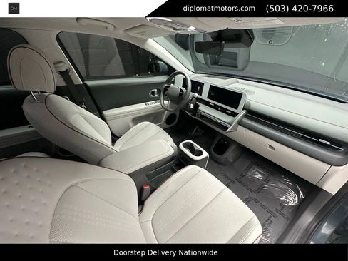 Used 2024 Hyundai Ioniq 5 Limited image 34