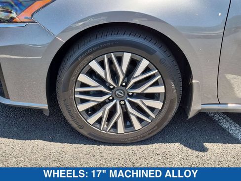 Used 2024 Nissan Altima 2.5 SV AWD/4WD image 26