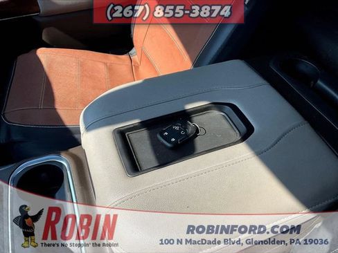 Used 2022 GMC Sierra 1500 SLT AWD/4WD image 37