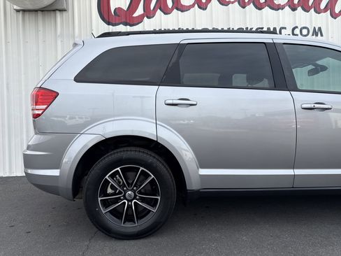 Used 2018 Dodge Journey SE w/ Popular Equipment Group image 28
