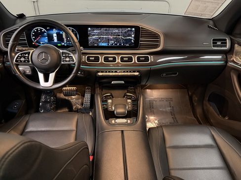 Used 2022 Mercedes-Benz GLS 450 4MATIC image 40