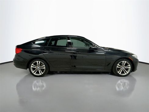 Used 2016 BMW 328i Gran Turismo xDrive image 8