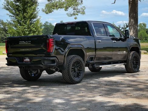 New 2026 GMC Sierra 2500 Denali w/ Denali Reserve Package AWD/4WD image 3