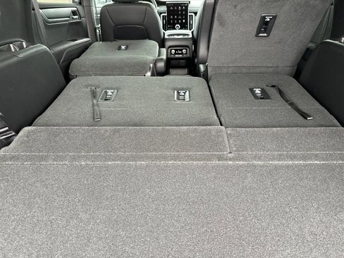 New 2026 GMC Acadia Elevation w/ Elevation Premium Package image 16