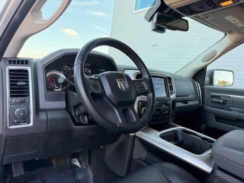 Used 2019 RAM 1500 Big Horn AWD/4WD image 19
