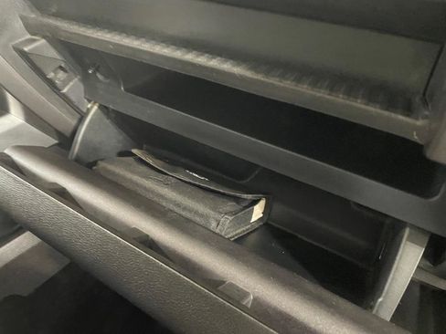 Used 2015 Ford F150 XLT w/ Equipment Group 302A Luxury image 26