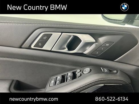New 2026 BMW X5 xDrive40i w/ M Sport Package AWD/4WD image 17