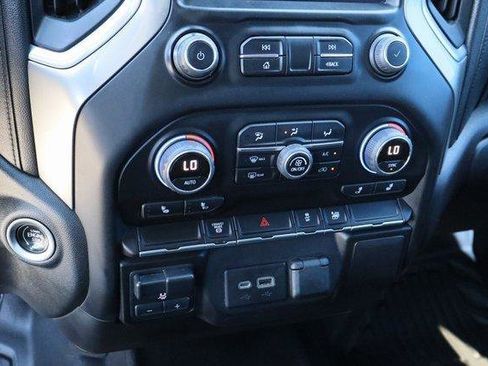 Used 2022 Chevrolet Silverado 3500 LT w/ Convenience Package image 15