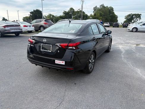 Used 2025 Nissan Versa S w/ S Plus Package FWD image 5