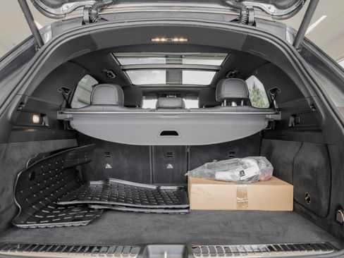 Certified 2025 Mercedes-Benz GLE 450e 4MATIC image 34