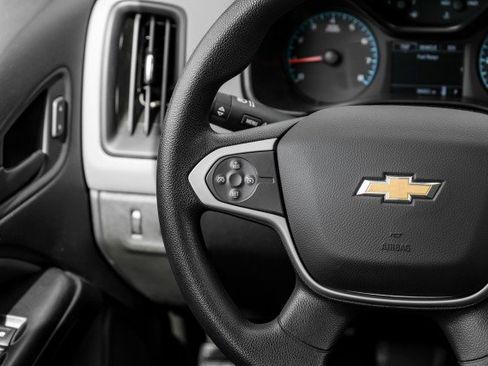 Used 2021 Chevrolet Colorado W/T w/ WT Convenience Package image 20