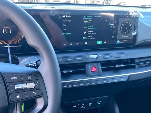 New 2026 Kia K4 LXS image 19