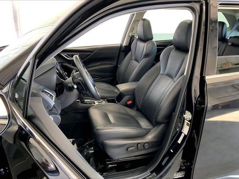 Used 2022 Subaru Forester Touring w/ Popular Package #3 image 18