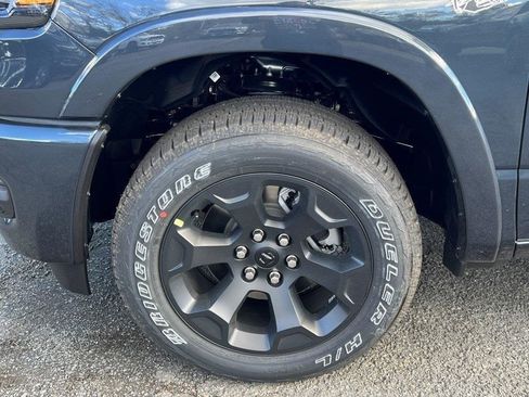 New 2026 RAM 1500 4x4 Crew Cab image 8