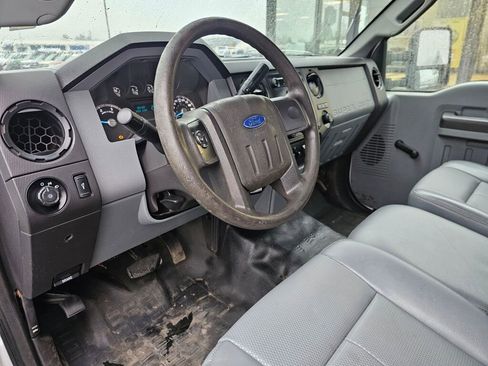 Used 2016 Ford F450 XL w/ Snow Plow Prep Package image 18
