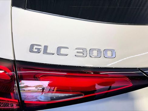 New 2026 Mercedes-Benz GLC 300 4MATIC image 6