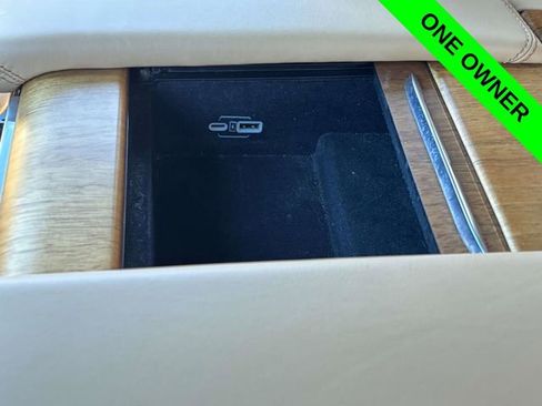 Used 2022 Jeep Grand Wagoneer Series III w/ Rear Seat Video Group 1 image 28