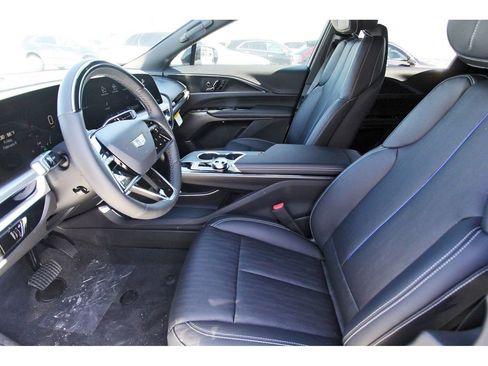 New 2026 Cadillac Lyriq Sport image 6