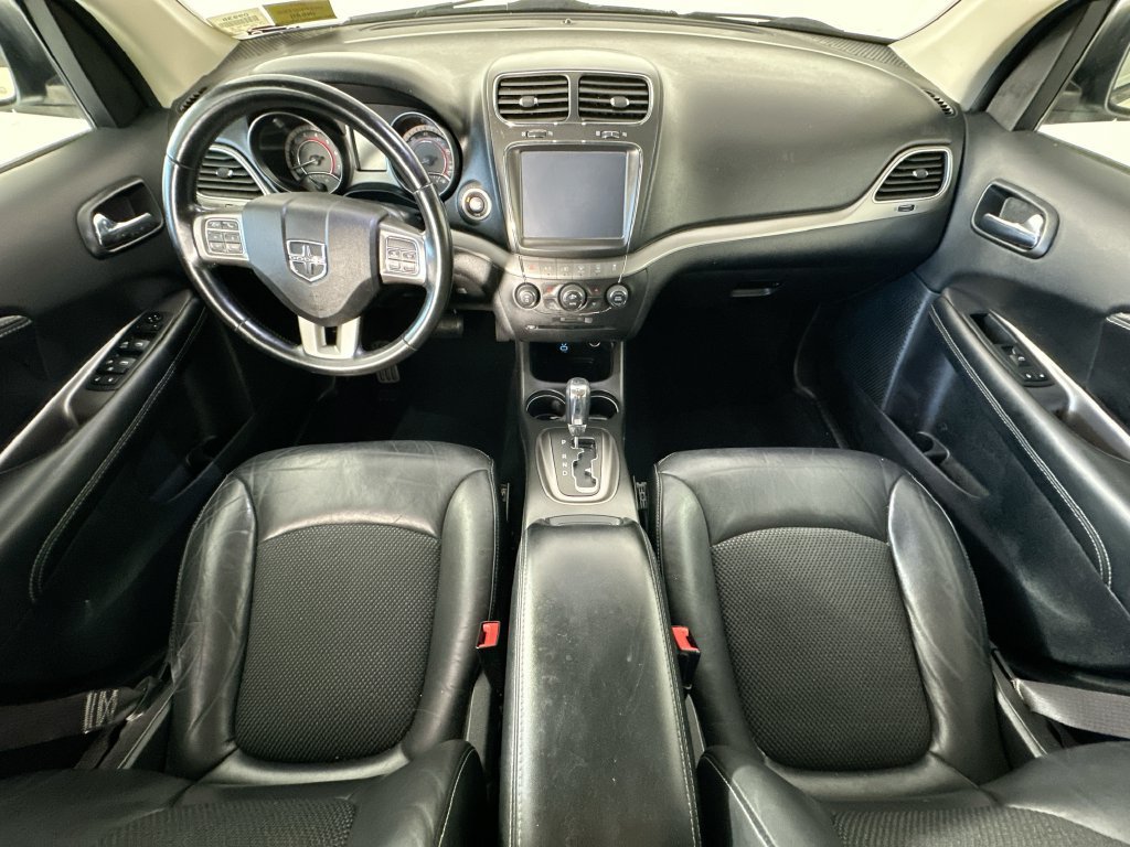 Used 2020 Dodge Journey Crossroad FWD image 10