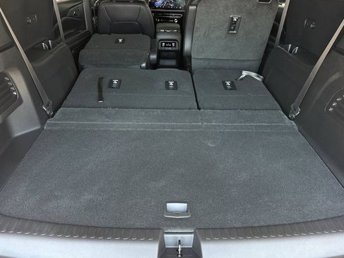 New 2026 Chevrolet Traverse LT FWD image 16