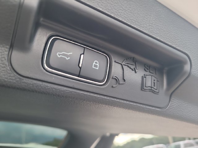 Used 2025 Ford Explorer ST w/ Sun And Sound Package AWD/4WD image 11