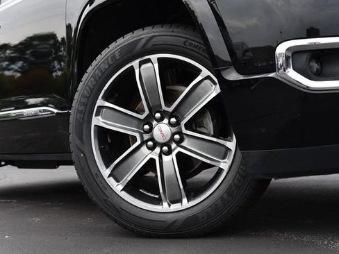 Used 2019 GMC Acadia Denali FWD image 3