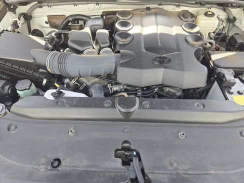 Used 2022 Toyota 4Runner Limited image 33