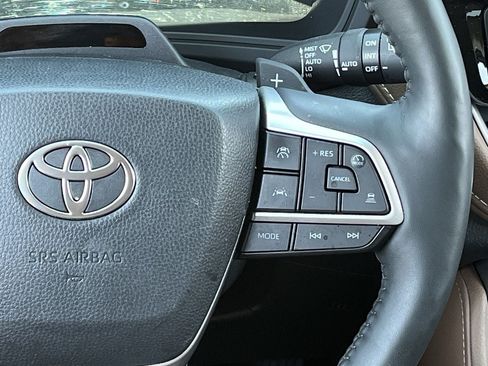 Used 2026 Toyota Grand Highlander AWD image 14