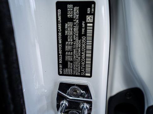 Used 2021 Rolls-Royce Cullinan image 65